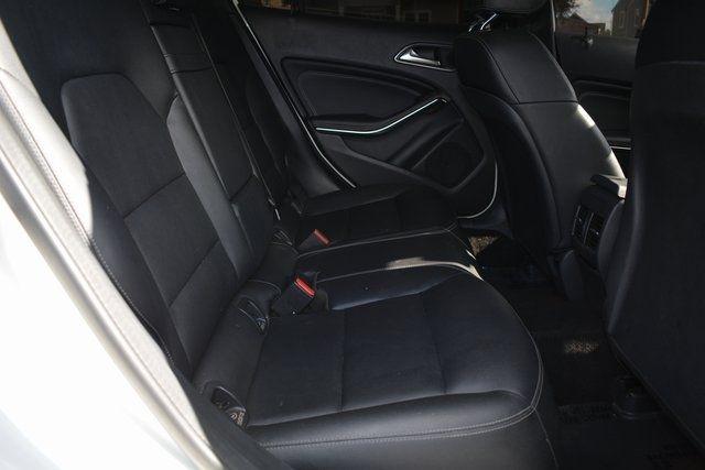Mercedes-Benz GLA GLA 250 4MATIC SUV 2020