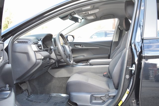 Toyota Camry XLE (Natl) 2025