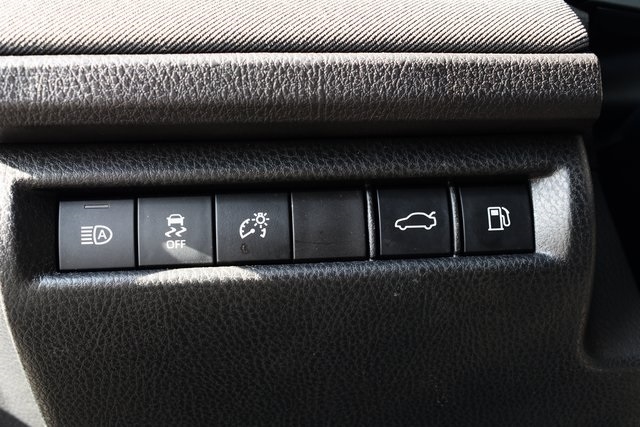 Toyota Camry XLE (Natl) 2025