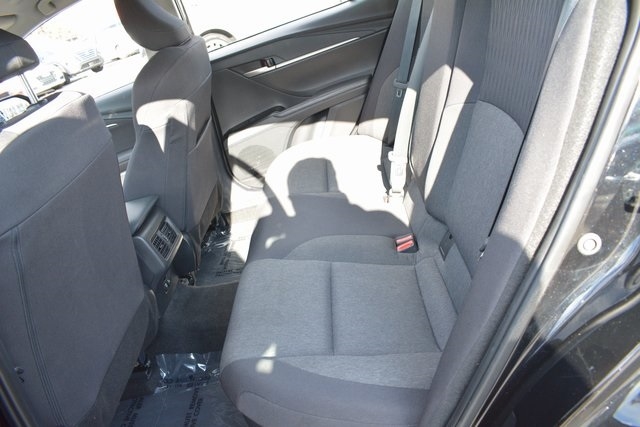 Toyota Camry XLE (Natl) 2025