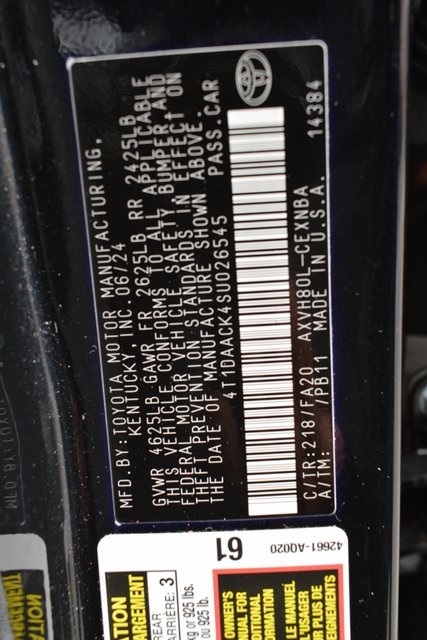 Toyota Camry XLE (Natl) 2025