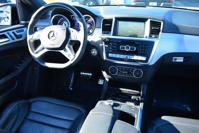 Mercedes-Benz M-Class 4MATIC 4dr ML 63 AMG 2015