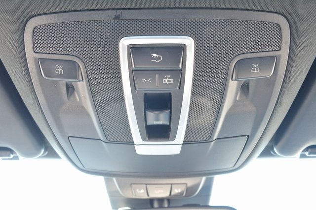 Mercedes-Benz M-Class 4MATIC 4dr ML 63 AMG 2015