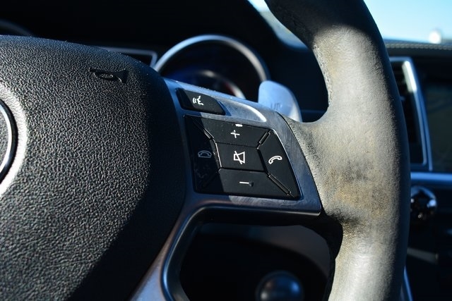 Mercedes-Benz M-Class 4MATIC 4dr ML 63 AMG 2015