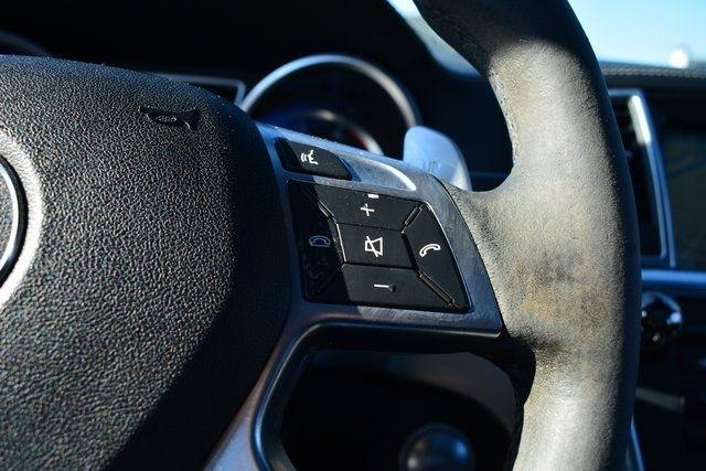 Mercedes-Benz M-Class 4MATIC 4dr ML 63 AMG 2015