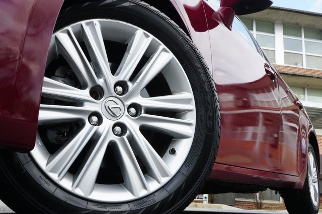 2014 Lexus ES 350 photo 4