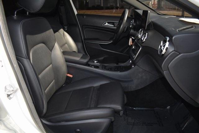 Mercedes-Benz GLA GLA 250 4MATIC SUV 2020