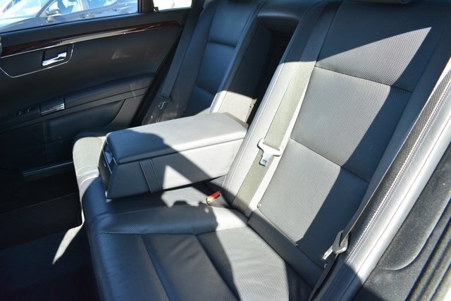 Mercedes-Benz S-Class 4dr Sdn S 550 RWD 2013