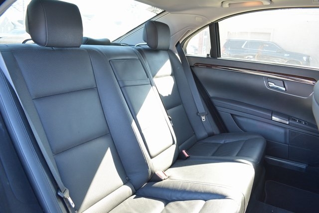 Mercedes-Benz S-Class 4dr Sdn S 550 RWD 2013