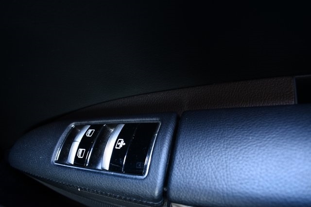 Mercedes-Benz S-Class 4dr Sdn S 550 RWD 2013