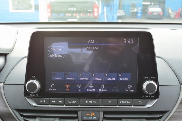 Nissan Altima 2.5 SV Sedan 2024