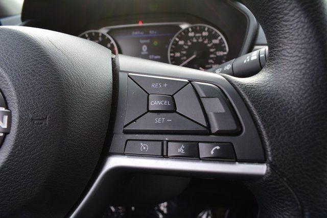 Nissan Altima 2.5 SV Sedan 2024