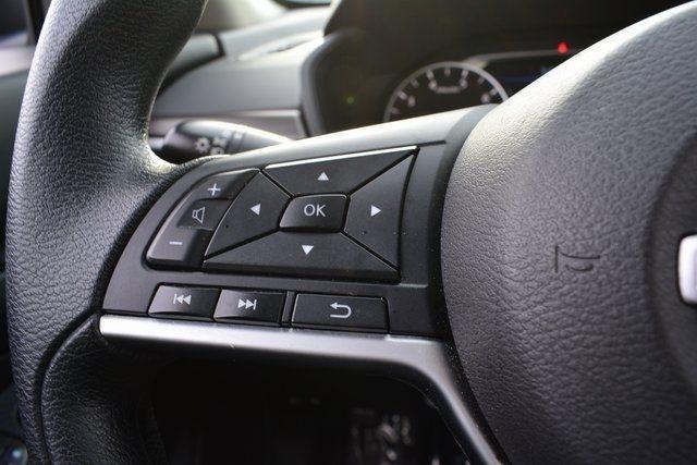 Nissan Altima 2.5 SV Sedan 2024