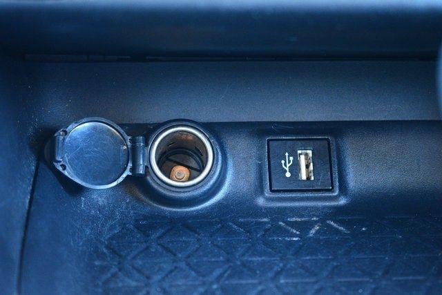 Toyota RAV4 XLE FWD (Natl) 2025