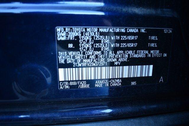 Toyota RAV4 XLE FWD (Natl) 2025