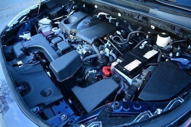 Toyota RAV4 XLE FWD (Natl) 2025