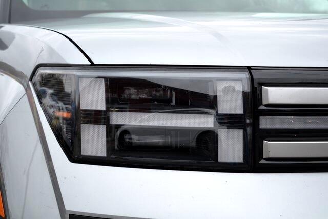 Hyundai Santa Fe SEL FWD 2025