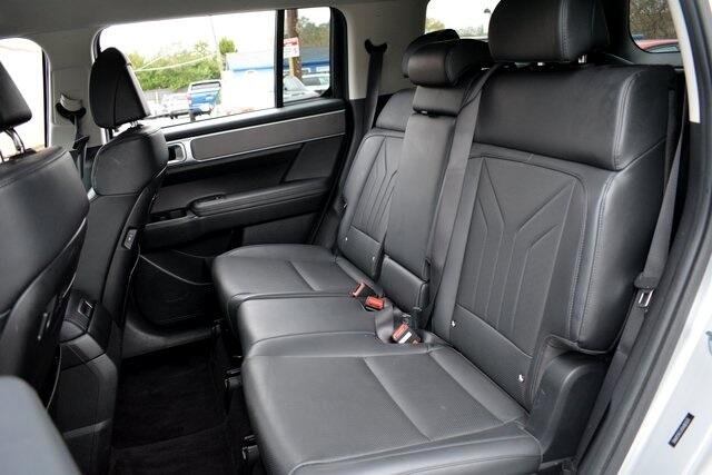 Hyundai Santa Fe SEL FWD 2025