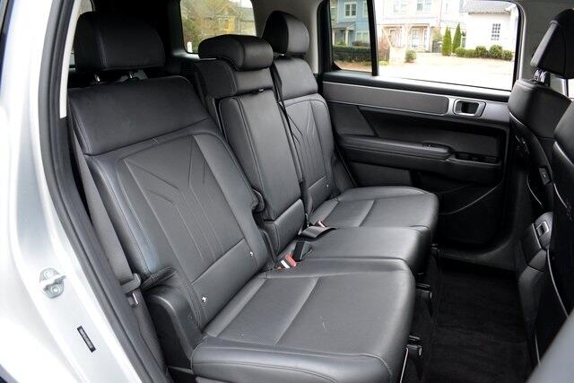 Hyundai Santa Fe SEL FWD 2025