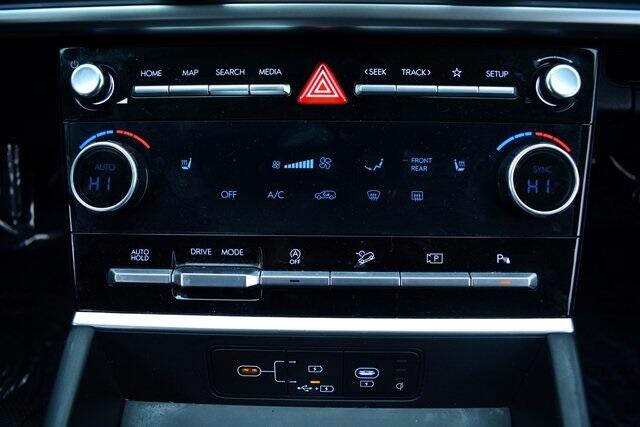 Hyundai Santa Fe SEL FWD 2025