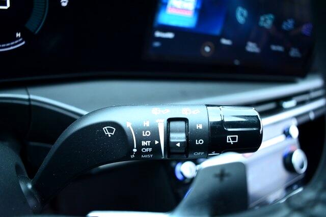 Hyundai Santa Fe SEL FWD 2025