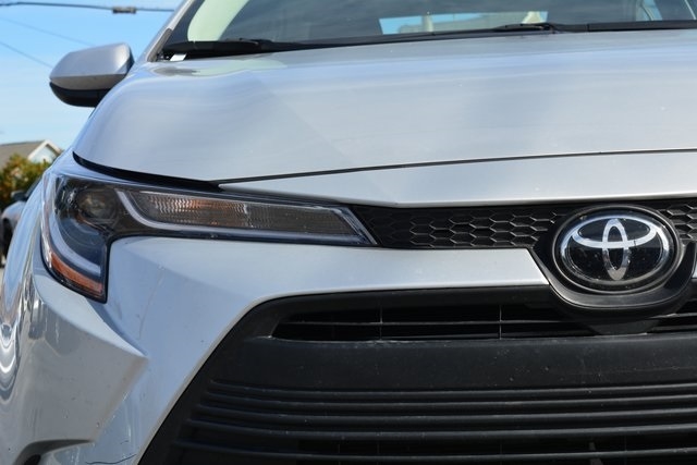 Toyota Corolla LE CVT (Natl) 2025