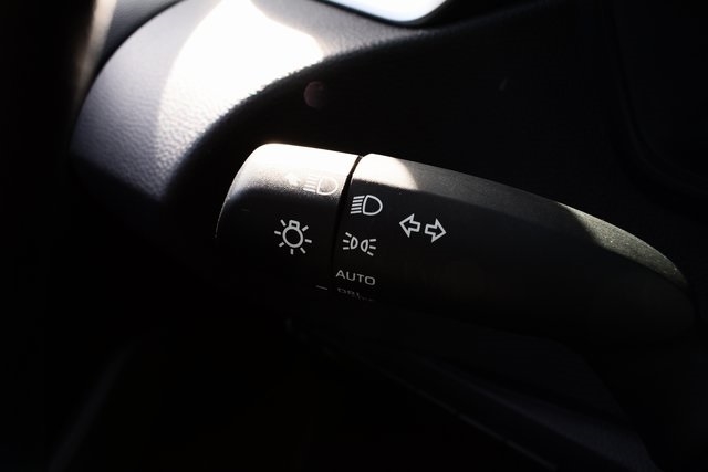 Toyota Corolla LE CVT (Natl) 2025