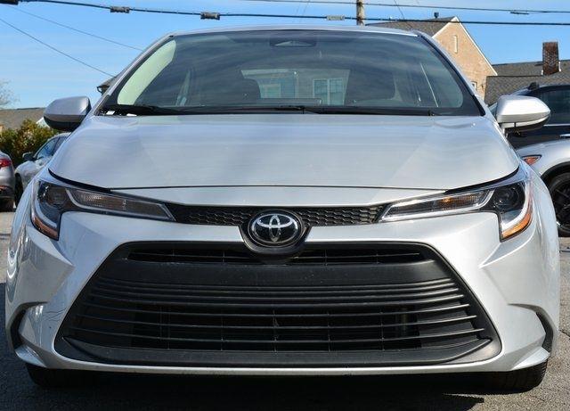 Toyota Corolla LE CVT (Natl) 2025