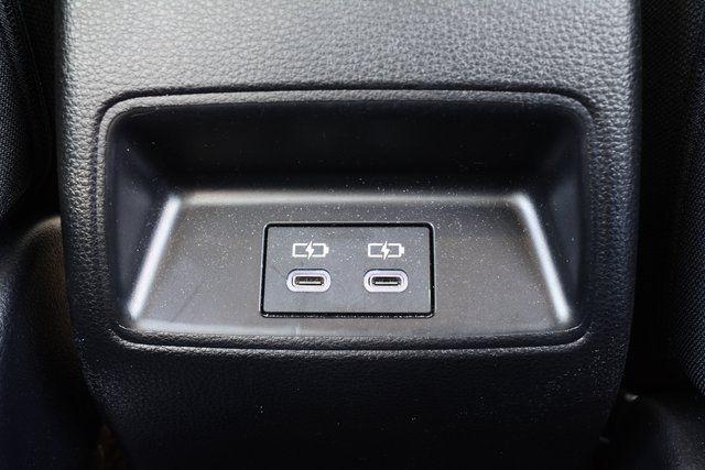 Toyota Corolla LE CVT (Natl) 2025