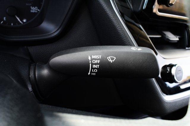 Toyota Corolla LE CVT (Natl) 2025