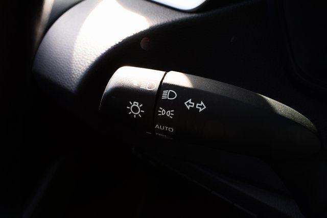 Toyota Corolla LE CVT (Natl) 2025