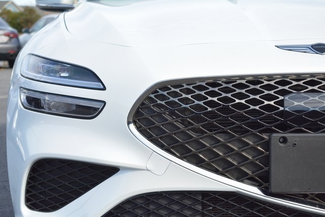 Genesis G70 2.5T RWD 2025