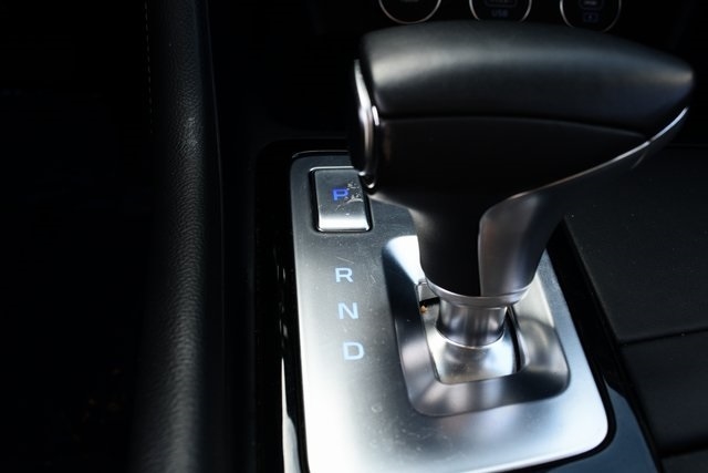 Genesis G70 2.5T RWD 2025