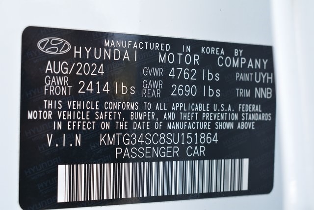 Genesis G70 2.5T RWD 2025