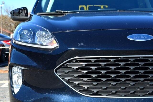 Ford Escape SEL Hybrid FWD 2021