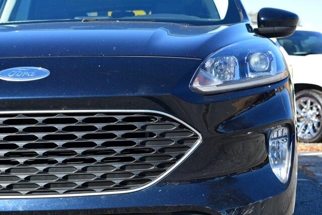 Ford Escape SEL Hybrid FWD 2021