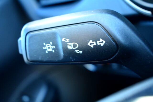 Ford Escape SEL Hybrid FWD 2021