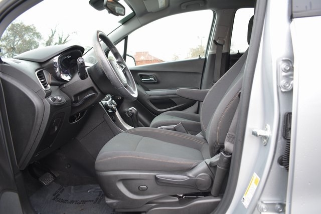 Chevrolet Trax FWD 4dr LS 2020