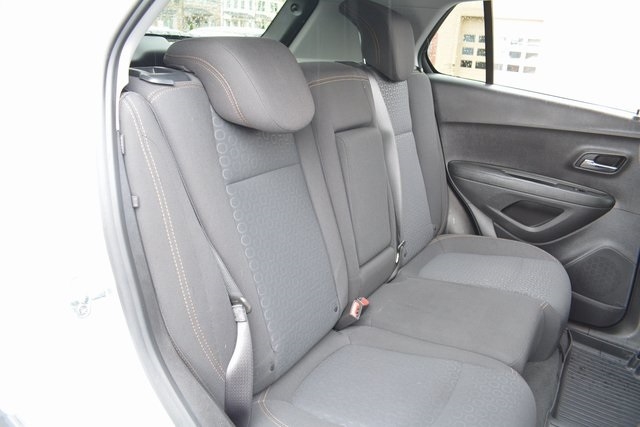 Chevrolet Trax FWD 4dr LS 2020