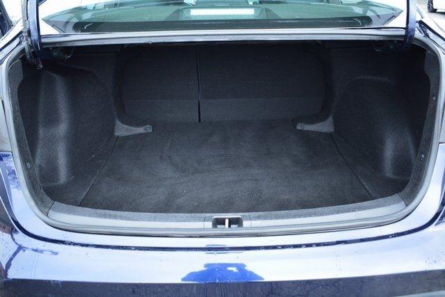 Toyota Corolla LE CVT (Natl) 2023