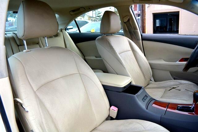 Lexus ES 350 4dr Sdn 2011