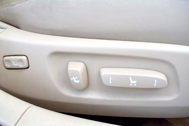 Lexus ES 350 4dr Sdn 2011