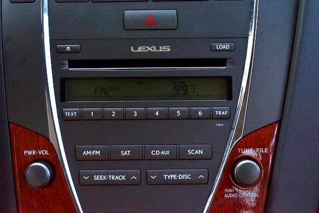 Lexus ES 350 4dr Sdn 2011