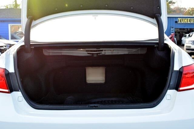 Lexus ES 350 4dr Sdn 2011