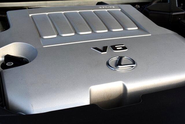 Lexus ES 350 4dr Sdn 2011