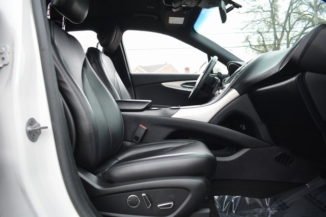 Lincoln Nautilus Standard FWD 2019