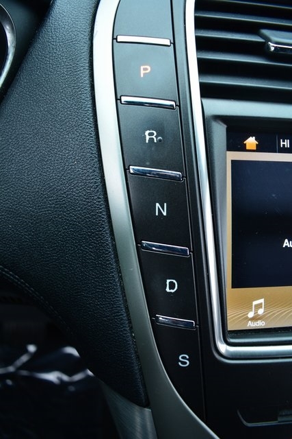 Lincoln Nautilus Standard FWD 2019