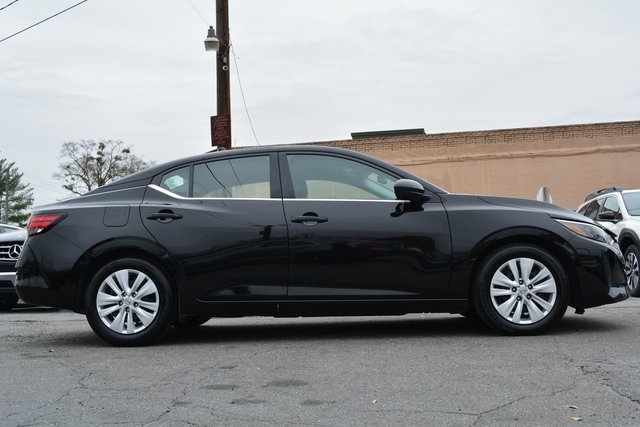 Nissan Sentra S CVT 2025