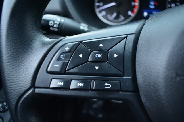 Nissan Sentra S CVT 2025