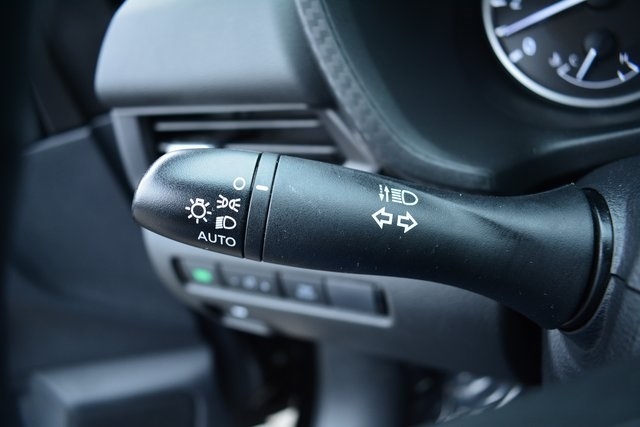 Nissan Sentra S CVT 2025